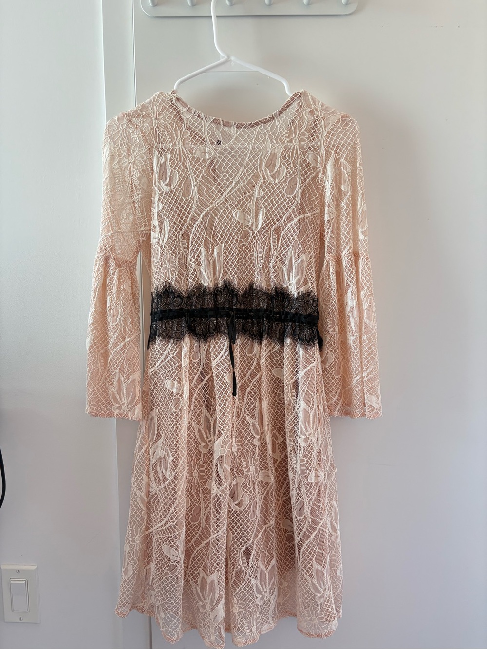 Floral Lace Mini Dress Pink & White Like New